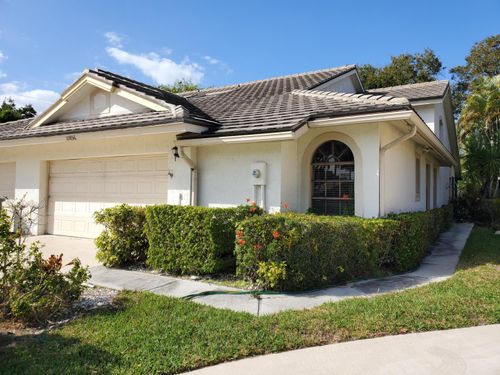 10856 Stafford Cir N, Boynton Beach, FL, 33436-4845 | Card Image