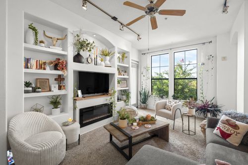 apt-243-2600 Hillsboro Pike, Nashville, TN, 37212-5629 | Card Image