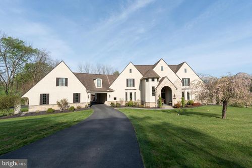 2795 Southwick Dr, LANCASTER, PA, 17601-3552 | Card Image
