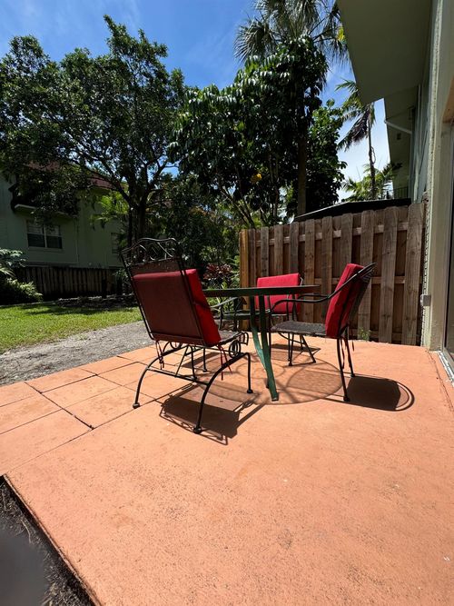 apt-b9-801 W Oakland Park Blvd, Wilton Manors, FL, 33311-1781 | Card Image