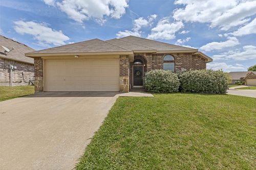 2242 Upcreek Court, Dallas, TX, 75253 | Card Image