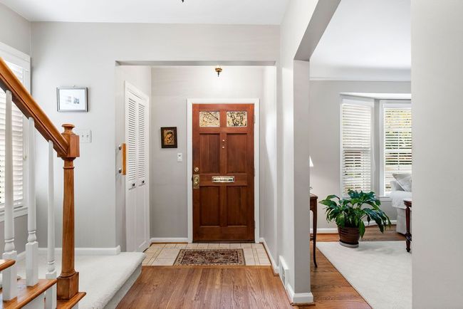 1344 Torrey Rd, House other with 3 bedrooms, 3 bathrooms and null parking in Grosse Pointe Woods MI | Image 4