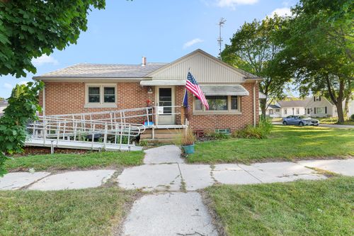 1921 Garfield Ave, Sheboygan, WI, 53081-2259 | Card Image