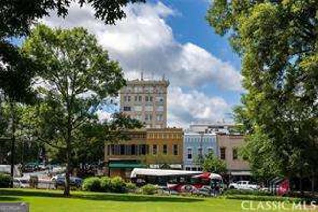 APT-506 - 131 E Broad St, Condo with 1 bedrooms, 1 bathrooms and null parking in Athens GA | Image 18
