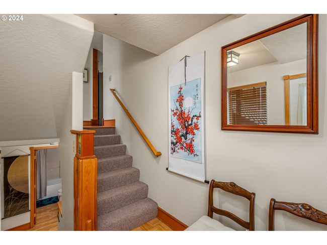 1650 Leatherwood Dr, House other with 3 bedrooms, 3 bathrooms and 1 parking in Eugene OR | Image 17