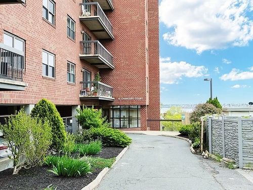 apt-404-12 Chancery Ct, Lynn, MA, 01902-4278 | Card Image