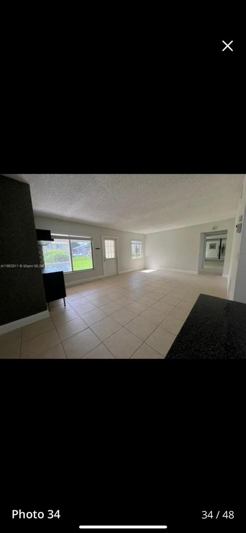 c1-307 Pine Ridge Cir, Greenacres, FL, 33463-1993 | Card Image
