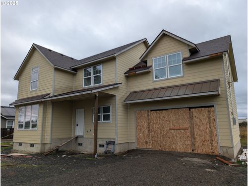 371 E 2nd Ave, Junction City, OR, 97448 | Card Image