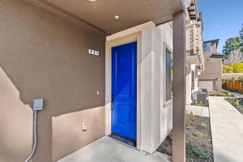 931 Woodside Rd, Redwood City, CA, 94061-3610 | Card Image