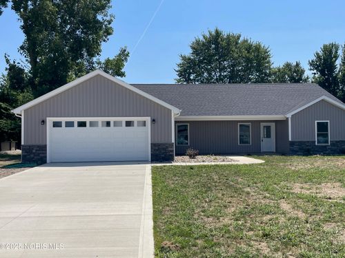 516 Ogen St, Hicksville, OH, 43526-1417 | Card Image