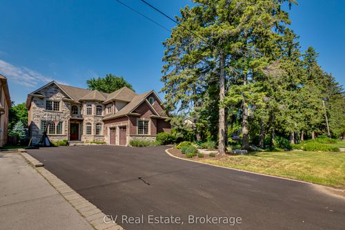 468 Chartwell Rd, Oakville, ON, L6J4A5 | Card Image