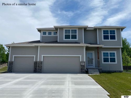 11101 S 217th St, Gretna, NE, 68028-3843 | Card Image