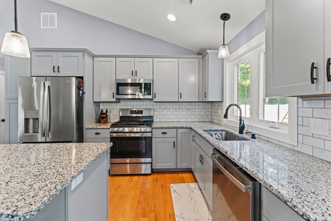 46 Airport Rd, House other with 3 bedrooms, 3 bathrooms and null parking in Killingly CT | Image 9