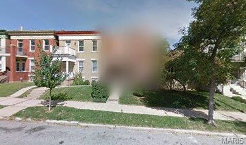 4247 Cleveland Ave, Saint Louis, MO, 63110-3504 | Card Image