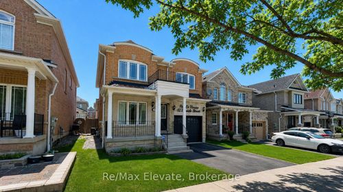 12 Teasdale St, Ajax, ON, L1Z2A7 | Card Image