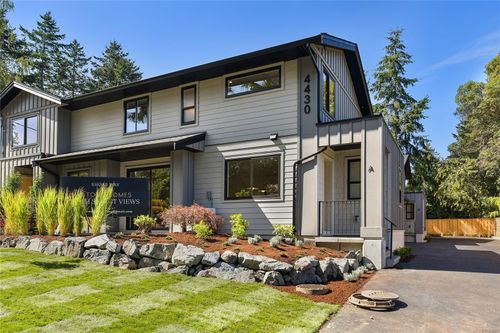 1-4430 Shore Way, Saanich, BC, V8N3T9 | Card Image