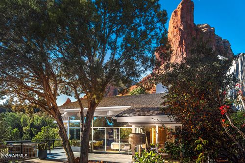 100 Shadow Mountain Dr, Sedona, AZ, 86336-3420 | Card Image