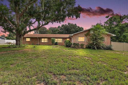 5 Hermosa Dr, EUSTIS, FL, 32726-6025 | Card Image