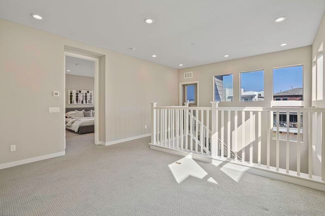 15142 Lincoln Loop, House other with 3 bedrooms, 3 bathrooms and 4 parking in San Diego CA | Image 17