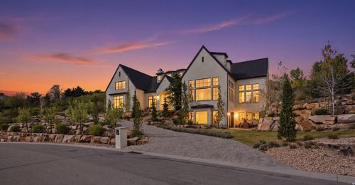 11 E Crosshill Ln, Sandy, UT, 84092-6501 | Card Image