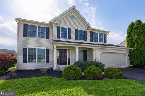 129 Pickwick Cir, PALMYRA, PA, 17078-8654 | Card Image
