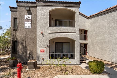 unit-2924-950 Seven Hills Dr, Henderson, NV, 89052-4309 | Card Image