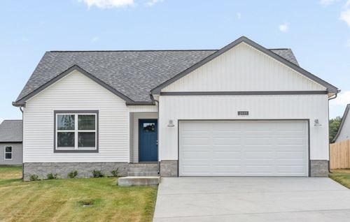 2115 Ireland Way, Clarksville, TN, 37042-1144 | Card Image