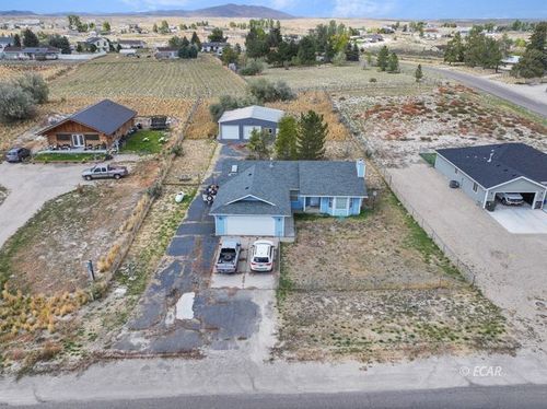 363 Spring Creek Pkwy, Spring Creek, NV, 89815-5877 | Card Image