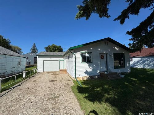 116 Elizabeth Ave, Naicam, SK, S0K2A1 | Card Image