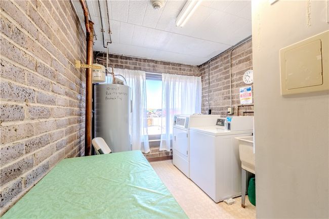 Laundry room | Image 18