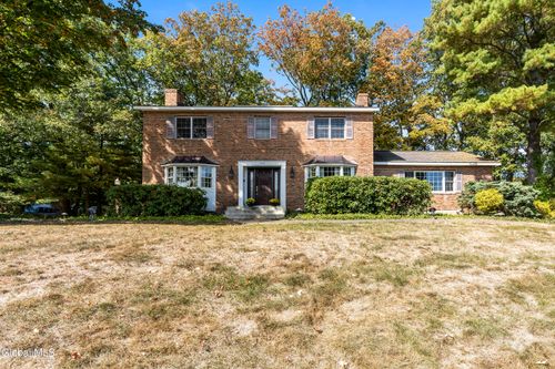 1245 Viewmont Dr, Niskayuna, NY, 12309-1219 | Card Image