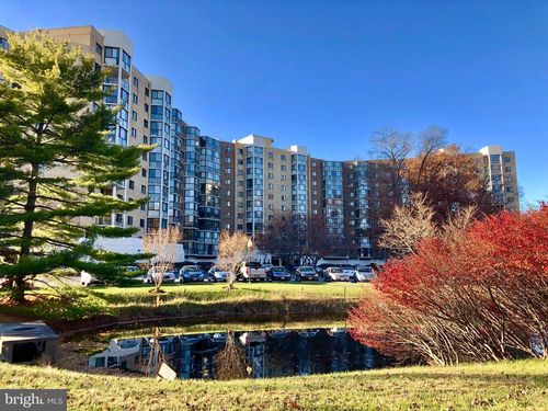 1-820-15101 Interlachen Dr, SILVER SPRING, MD, 20906-5601 | Card Image