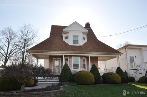 467 West Ave, Sewaren, NJ, 07077-1315 | Card Image