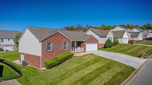 200 Henrys Ln, Bristol, VA, 24202-5986 | Card Image
