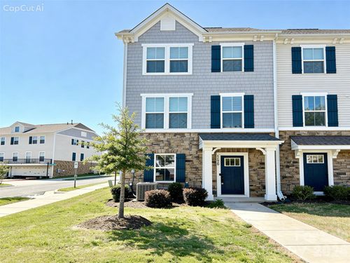 1546 Aspire St, Charlotte, NC, 28262-2850 | Card Image