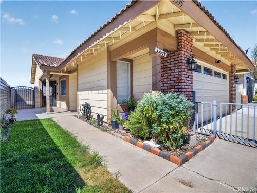 23595 Ashwood Ave, Moreno Valley, CA, 92557-4963 | Card Image