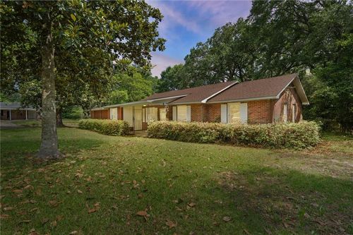4615 Sunset Dr N, Mobile, AL, 36608-2948 | Card Image