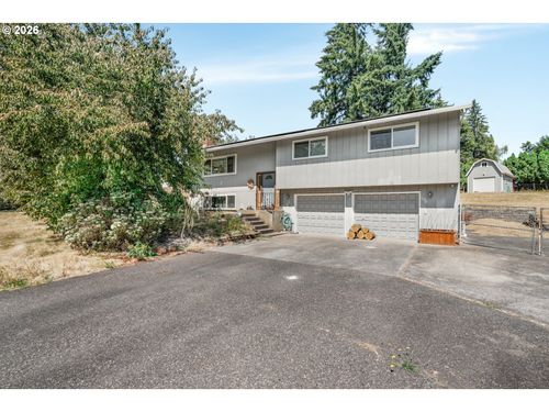 22225 Se Peggy Ann Dr, Damascus, OR, 97089-8236 | Card Image