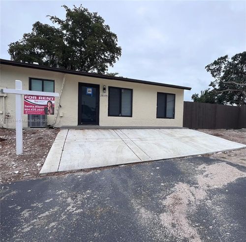 28099 Sw 143rd Ct, Homestead, FL, 33033-1703 | Card Image