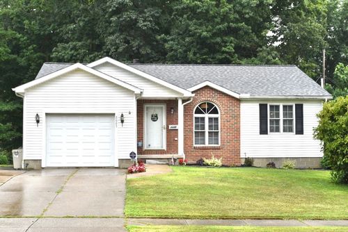2665 33rd St, Erie, PA, 16510-2713 | Card Image