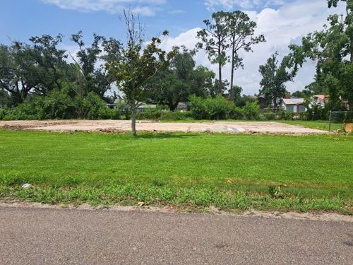133 Highridge Dr, Houma, LA, 70363-7709 | Card Image