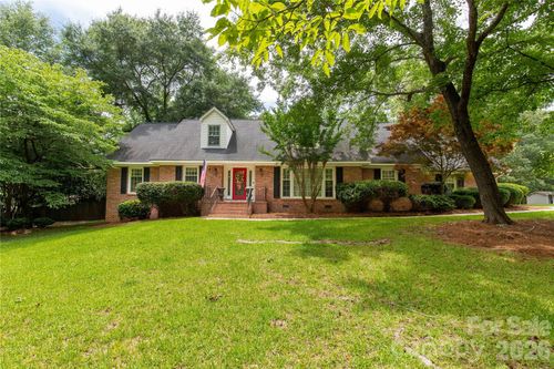 514 Rock Springs Rd, Lancaster, SC, 29720-1738 | Card Image