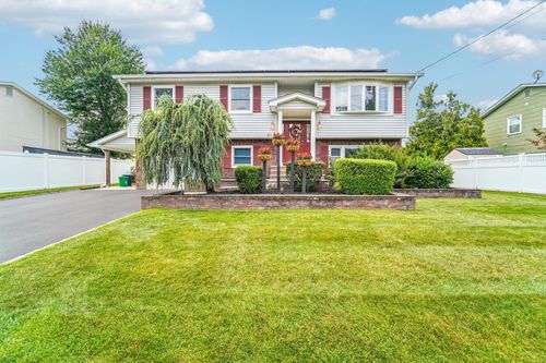 61 Picariello Dr, Haverstraw, NY, 10927-1058 | Card Image