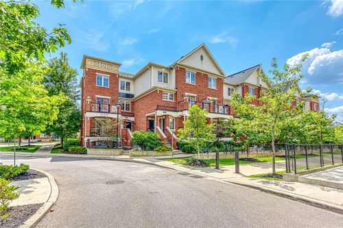22-2468 Post Rd, Oakville, ON, L6H0J2 | Card Image