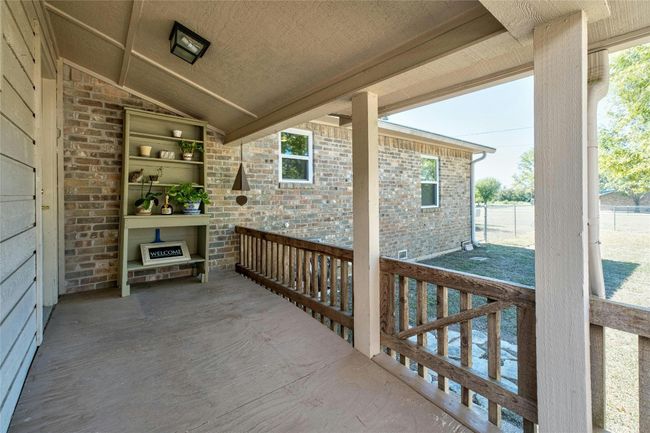 702 S Groos St, House other with 3 bedrooms, 2 bathrooms and 4 parking in Kyle TX | Image 29