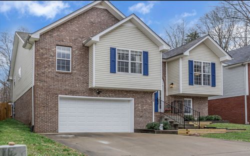 1589 Hedgewood Rd, Clarksville, TN, 37042-8679 | Card Image
