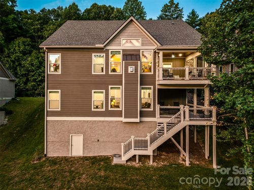 158 Narrows Run Loop, Hendersonville, NC, 28791-2836 | Card Image