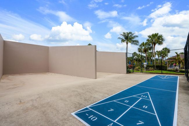 1206 12 Th Ct, Condo with 2 bedrooms, 3 bathrooms and null parking in Jupiter FL | Image 23