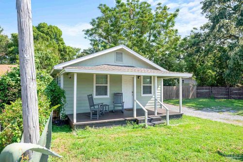 2002 W Gonzalez St, Pensacola, FL, 32501 | Card Image