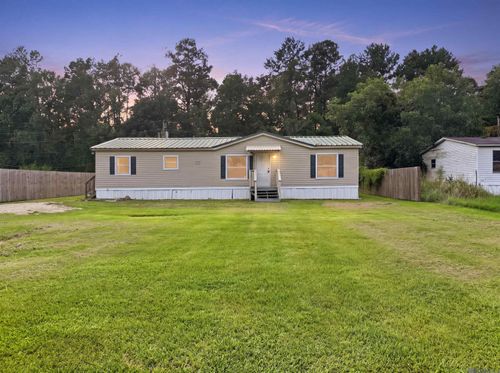 38089 Falconwood Dr, Denham Springs, LA, 70706-0385 | Card Image